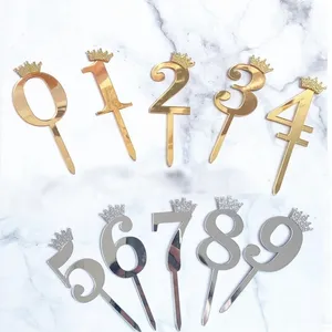 0-9 Numbers Cake Toppers Happy Birthday Cute Crown Number Cake Flag Acrylic Cupcake Topper Birthday Party Cake Decoration Topper Y200618