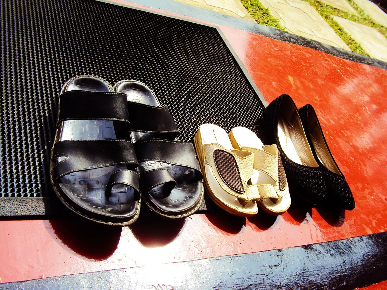 Top branded slippers hotsell