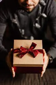 10 Best Gifts for Men Ultimate Guide