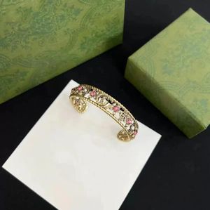 Bracelets de mariage bijoux de créateur style rétro classique avec bracelet en diamant bracelets tendance bijoux de mode élégants bijoux de charme pour la plus belle mariée