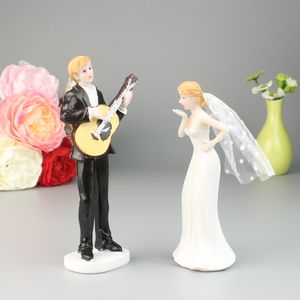 Figuras de novios de boda Cake Toppers RESIN Dolly Daments Anniversary de compromiso de San Valentín Decoración de la boda