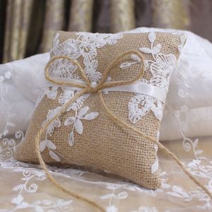 Décoration de mariage rustique lin dentelle mariée mariage bague porteur fournitures de fête Style européen Vintage anneau oreiller