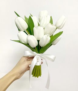 Flores de boda 2024 Whitney WB170 Clásico Simulado Ramo Flor Tulipán Blanco Novia Sosteniendo Seda Flowerr Bou