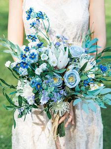Flores de boda HIMSTORY Vintage europeo azul nupcial ramo artificial seda salvaje floral novia accesorios de mano