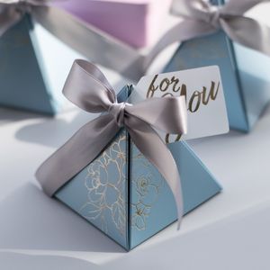 Coffret cadeau pliable en petit papier haut de gamme en forme de pyramide, boîte à bonbons de mariage bleu, emballage de chocolat avec nœud