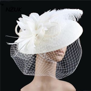 Joyería para el cabello de la boda NZUK Sombreros nupciales de la boda Facinadores para las mujeres Marfil Lino Malla Tocado Sombrero Plumas Velos de lujo accesorios para el pelo mujer 230727