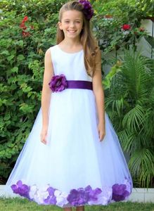 Vestido de desfile de bodas Floral Pétalos de rosa Niños blancos Ropa formal Vestido de niña de flores Graduación Tul Vestidos de primera comunión