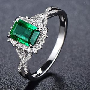 Anneaux de mariage magnifique carré en forme de zircon cubique vert anneau pour les femmes anniversaire fête tempérament accessoire bijoux à la mode