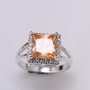 Anneaux de mariage Magic Champagne Morganite Zircon Gems Argent Plaqué Argent Solitaire Bague Taille 6 / 7 8 9 S1686