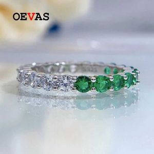 Anneaux de mariage Oevas 100% 925 Sterling Silver Emerald High Carbone Diamond Rings for Women Sparkling Wedding Party Fine Jewelry Gift Wholesale 240419