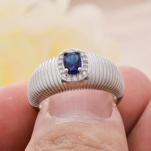 Anneaux de mariage Selon Fashion Blue Crystal Stone Platinum plaquée Female Femme Rague de fiançailles pour femmes Cadeaux jamais s'estomper