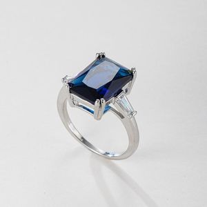 Anneaux De Mariage Vintage Magnifique Or Blanc Plaqué Bleu Rectangle Cubique Zircone Bague Femmes Bande De Pierres Précieuses Bijoux En Gros Taille 6-10Wed