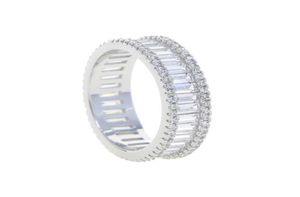 Anneaux de mariage Couleur en argent entièrement glacé out bling Full 5A Cubic Zirconia CZ Band Baguette Finger Ring For Women Fashion Engageme9429028