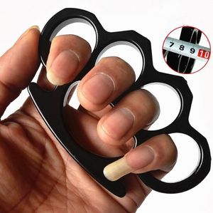 Peso alrededor de 73 g de acero grueso Brass Knuckle Dusters Autodefensa Seguridad personal Mujeres de autodefensa de mujeres y hombres