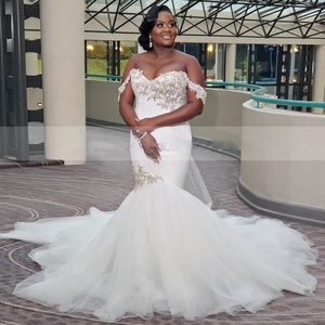 Blanc Africain Fille Sirène Robes De Mariée Hors De L'épaule Cristal Robe De Mariée Tulle Puffy Bas Jardin Vestidos De Noiva