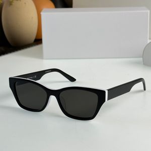 Lunettes de soleil rectangulaires blanches noires 11yv femmes lunettes de sport lunettes de soleil d'été gafas de sol Sonnenbrille UV400 lunettes avec boîte