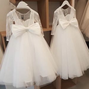 Filles blanches robe de demoiselle d'honneur pour mariage dentelle élégante adolescent soirée robes de bal dos nu grand arc enfants princesse robes de soirée