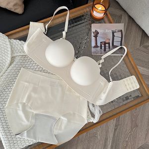 White seamless half a cup of underwear gathered small breasts dedicated one piece fixed cups without steel ring storage auxiliary seamless seamless ladies bra D 7