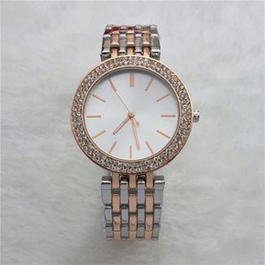 Relojes de pulsera de fiesta de cuarzo para mujer, relojes de pulsera de alta calidad, moda para mujer, unisex, para hombre, aleación de metal de lujo M watch238o