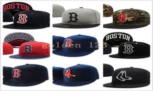 FOOTBALLES SOX SOXES entières Snapback Snapbacks Ajustement Caps Chapeaux Sports Team Quality Hats for Men Women Casquette Base Basebal7657869