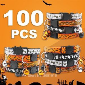 Venta al por mayor 100 UNIDS halloween Pet cat collar festival Gatos Collar seguridad celebrar perro collar cadena placa decoración 201030