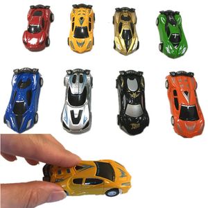 Vente en gros 10pcs / set mini modèle moulé sous pression tirer vers l'arrière voiture de course simulation bus camion véhicule mignon jouets en plastique pour garçons cadeaux pour enfants