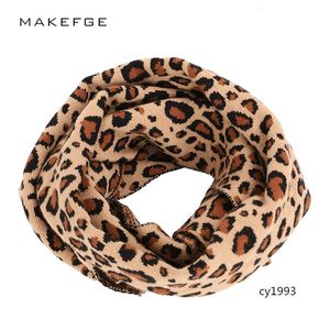 Venta al por mayor-2019 bufanda con estampado de leopardo bufanda engrosada de doble capa cálida bufanda chal de señora