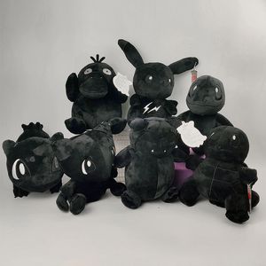 Venta al por mayor anime negro mascota juguetes de peluche juegos para niños Playmate empresa actividad regalo habitación decoración