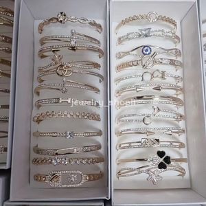 Bijoux personnalisés en gros pour femmes, Bracelets de manchette plaqués or 18 carats, bijoux en acier inoxydable pour femmes