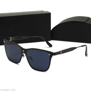 wholesale lunettes de soleil de marque designer pour femme homme monture en métal polaroid PC UV400 lentilles anti-UV polarisées voyage de vacances verre classique de haute qualité