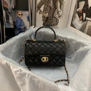 Créateurs de mode en gros Cuir véritable Épaules sac fourre-tout Femme Couleur unie Sac à main Chaîne Sacs à bandoulière Sacs de soirée Pochette fourre-tout hobo porte-monnaie portefeuille