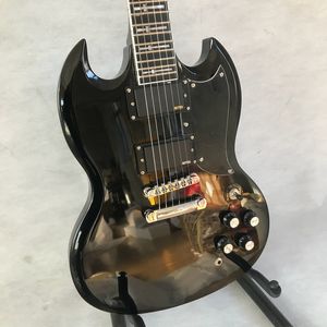 Venta al por mayor - Alta calidad, hardware plateado más nuevo, guitarra eléctrica Angus Young de edición limitada negra SG, envío gratis