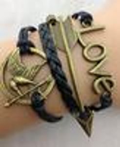 Bracelets de jeu en gros affamés Love Infinity Bracelets arrow Bracelet en cuir Charme Judiciairement pour l'homme et la femme amant 20pcs / lot