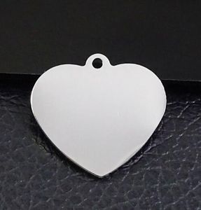 wholesale en gros en vrac 12pcs / lot acier inoxydable poli argent 30mm amour coeur tag breloques pendentif trouver des bijoux marquage bricolage taille 22 * 26mm