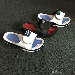 En gros nouveau 11 pantoufles rouge noir sandales blanches Hydro Slides chaussures de basket-ball chaussures de sport de course décontractées taille 7-11
