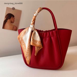 Venta al por mayor, bolsos de marca al por menor, bolsos de moda, bolso rojo de boda para novias, nuevo cubo de cesta especial de mano pequeño y de alto sentido