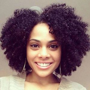 Venta al por mayor pelucas de cabello humano rizado afro corto para mujeres negras 10 pulgadas 130% de densidad ninguna peluca de encaje pelucas sin cola diariamente