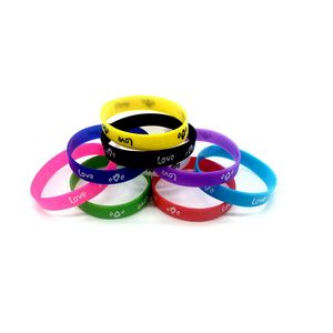 Nouveau 100pcs sport amour gelée bracelet en silicone élastique large pour mélanger la couleur hommes femmes bijoux de mode bracelet accessoires manchette cadeaux de noël