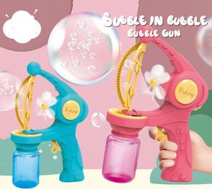 Venta al por mayor de juguetes Paintball Red para niños Red New Angel pistolas de burbujas eléctricas en máquina de ventilador poroso de burbujas juego de regalo