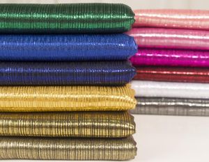 Amre 63quot láser ropa colorida elasticidad de la elasticidad de la costilla 4 vías de la tela de luz metálica de bronce estirado por el patio6160599