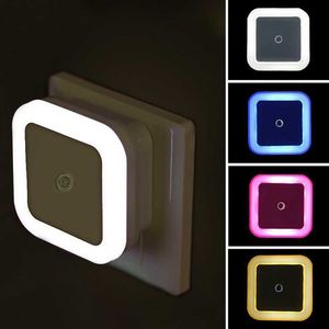 Capteur de commutateur automatique de nuit de mur de forme carrée de lampe d'induction de LED sans fil pour des lumières de couloir de chambre d'enfants HKD230628