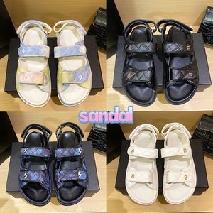 Avec Box cnel sandales 22SS Interlocking Straps Quilted Flat Sandals tissu multicolore chaîne en cuir noir blanc interverrouillage pantoufles de plage luxurys femmes diapositives