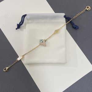 Avec boîte bracelet de charme designer bijoux de créateur perle de luxe chaîne en or 18 carats lettre bracelets classiques pour femmes chinois cadeau de qualité supérieure