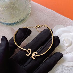 Wo'Me Bracelets 18k Gold Bangle Brand Designer Nuevo joyería de cristal Diseño clásico amantes de acero inoxidable Bugar de regalos Pulseras para hombres Accesorios de pareja popular S342