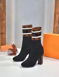 Botas de tobillo clásicas para mujer, diseño de polaina para mujer, tacón bajo, suela de goma, bota romana, zapatos de tacón alto