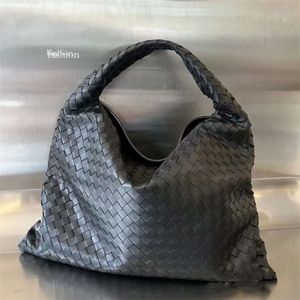 Mujeres 10a Diseñador de moda Mochila Mochilas Bolsa Multiusos Casual Multibolsillo Carta de viaje Tote Monedero Diseñadores Hombro Cadena de oro Bolso de lujo TOP