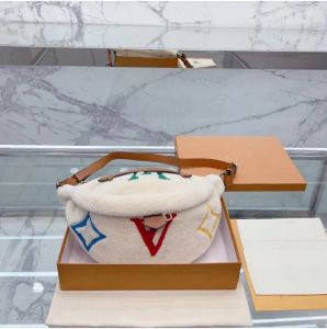 Mujer Bumbag Body bag Felpa decorativa lona caja de sombrero Diseñador Bolso de hombro Estilo clásico Diseño Bolso Bandolera Mensajero Diseñador de lujo Fanny pack monedero