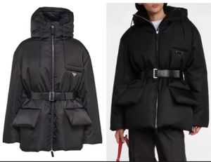 Diseñador de mujer Chaquetas largas Invierno para hombre Chaqueta acolchada negra Abrigo rompevientos Parkas con cinturones Letras de moda Triángulo invertido Abrigo de plumón