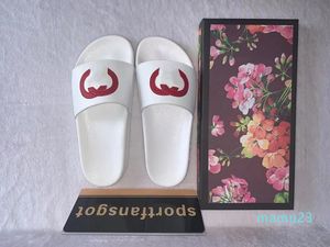 Sandalias de cuero DesignLuxury para mujer, modelos de animales florales, zapatilla ancha, deslizamiento, punta plana abierta, tamaño 35-46