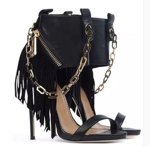 Fashion Fashion Black Leather Gold Chain Diseño Gladiador Gladiador Tasselas Tass Sandalias de tacón alto Caballero Zipper-Up Zapatos